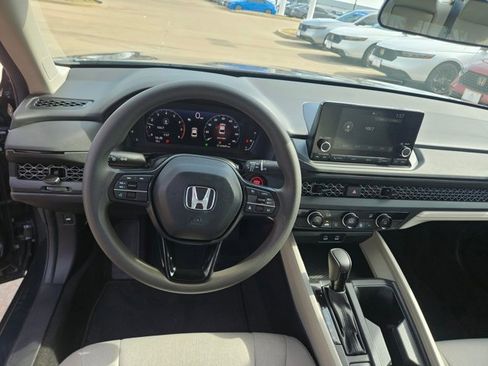 Used 2024 Honda Accord LX image 17