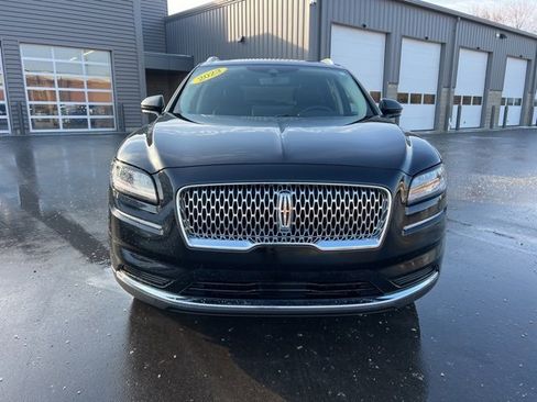 Used 2023 Lincoln Nautilus Reserve image 2