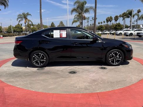 Certified 2025 Nissan Sentra SV w/ All-Weather Package FWD image 9