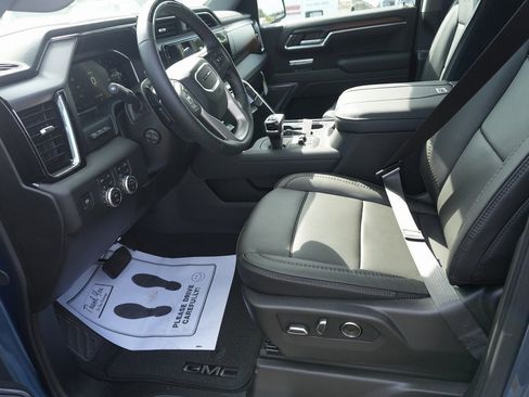 New 2026 GMC Sierra 1500 Denali w/ Technology Package image 16