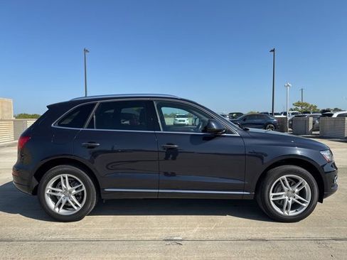 Used 2017 Audi Q5 2.0T Premium image 2