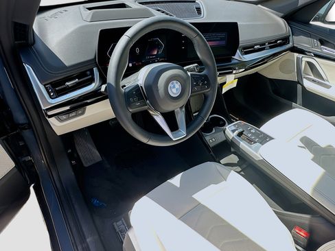 New 2026 BMW X1 xDrive28i w/ Technology Package image 6