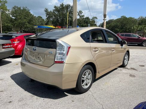 Used 2010 Toyota Prius Two image 6