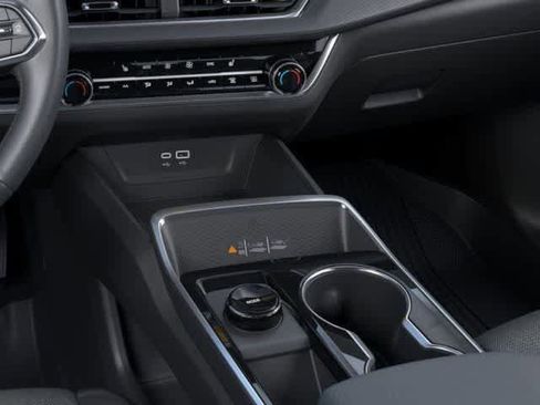 New 2026 Chevrolet Equinox LT w/ Convenience Package II image 23