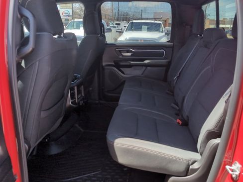Used 2021 RAM 1500 Big Horn AWD/4WD image 17