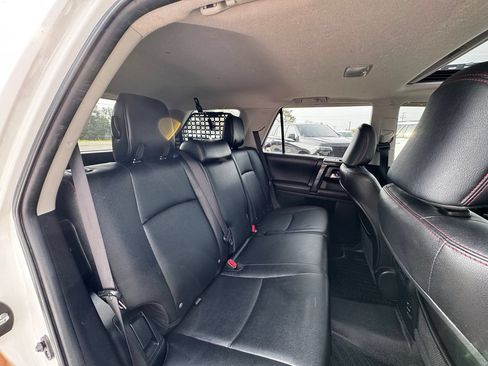 Used 2017 Toyota 4Runner TRD Pro AWD/4WD image 33