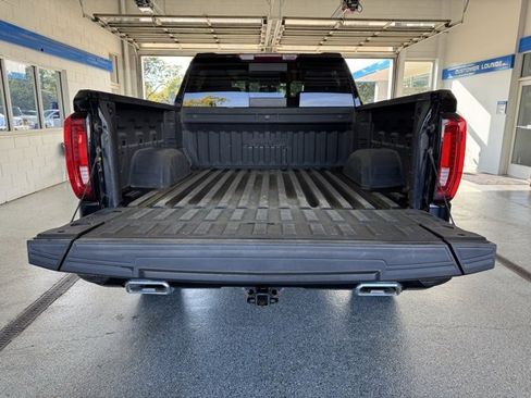 Used 2021 GMC Sierra 1500 AT4 w/ AT4 Preferred Package image 12