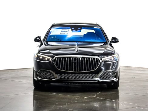 New 2026 Mercedes-Benz Maybach S 680 4MATIC image 2