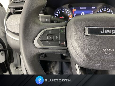 Used 2022 Jeep Compass Latitude image 22