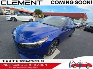 Used 2023 Hyundai Elantra SEL w/ Convenience Package FWD video 1