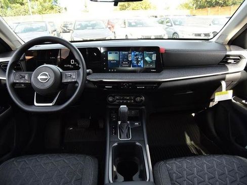 New 2026 Nissan Kicks SV w/ SV Premium Package image 8