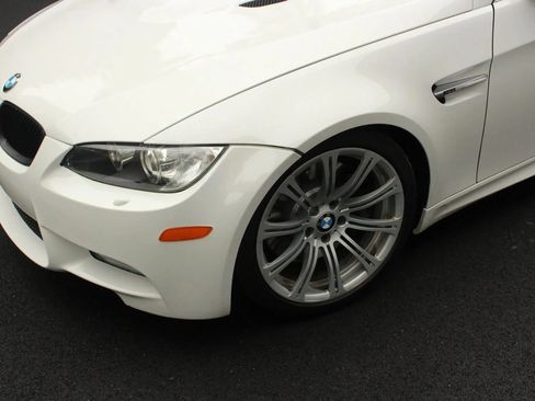 Used 2011 BMW M3 Convertible RWD image 5