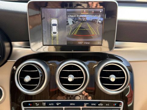 Used 2019 Mercedes-Benz GLC 300 4MATIC Coupe image 22