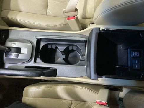 Used 2012 Honda Accord EX-L image 19