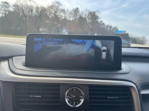 Used 2022 Lexus RX 350L FWD w/ Premium Package image 25