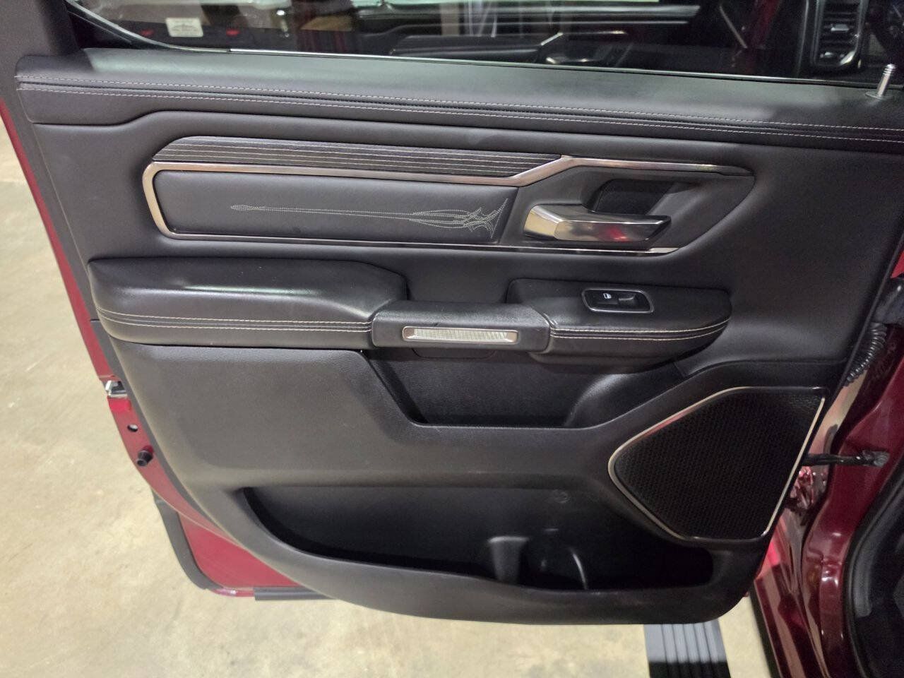 Used 2019 RAM 1500 Limited AWD/4WD image 30