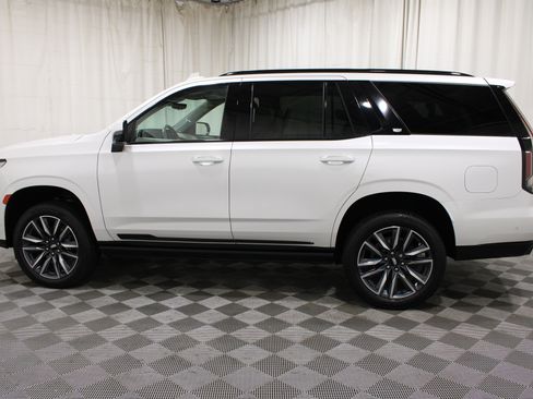 Used 2023 Cadillac Escalade Sport Platinum AWD/4WD image 38