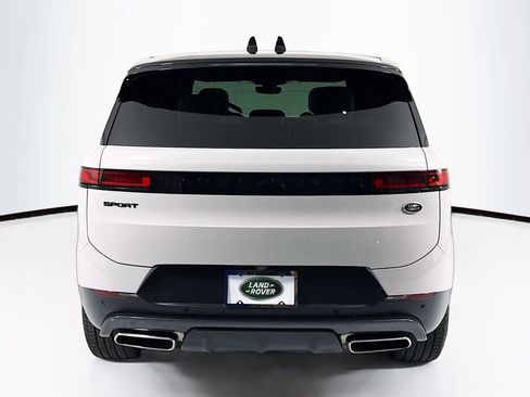 Used 2023 Land Rover Range Rover Sport SE AWD/4WD image 6