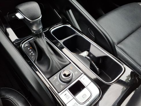 Used 2022 Kia Telluride LX image 14