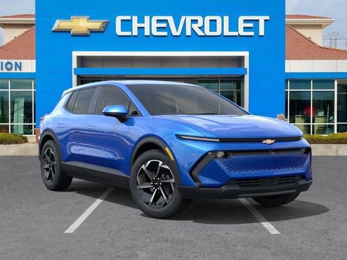 New 2026 Chevrolet Equinox EV LT image 7