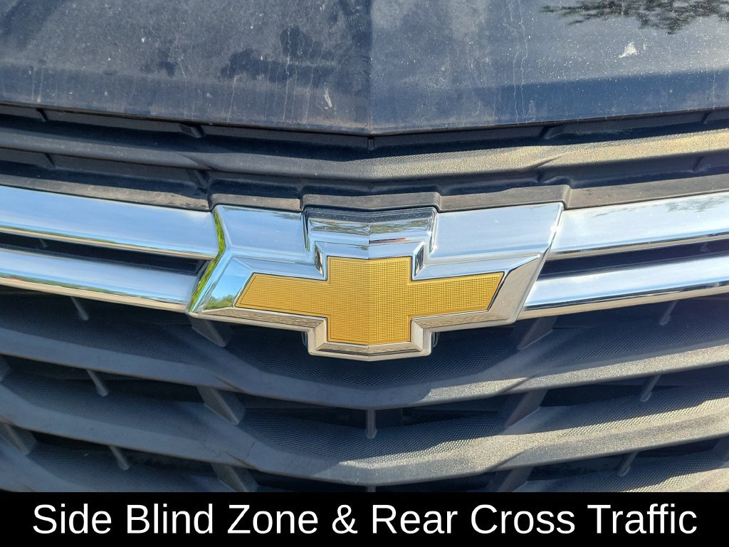 Used 2023 Chevrolet Equinox LS w/ LS Convenience Package FWD image 6