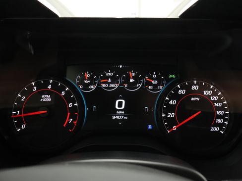 Used 2017 Chevrolet Camaro ZL1 RWD image 10