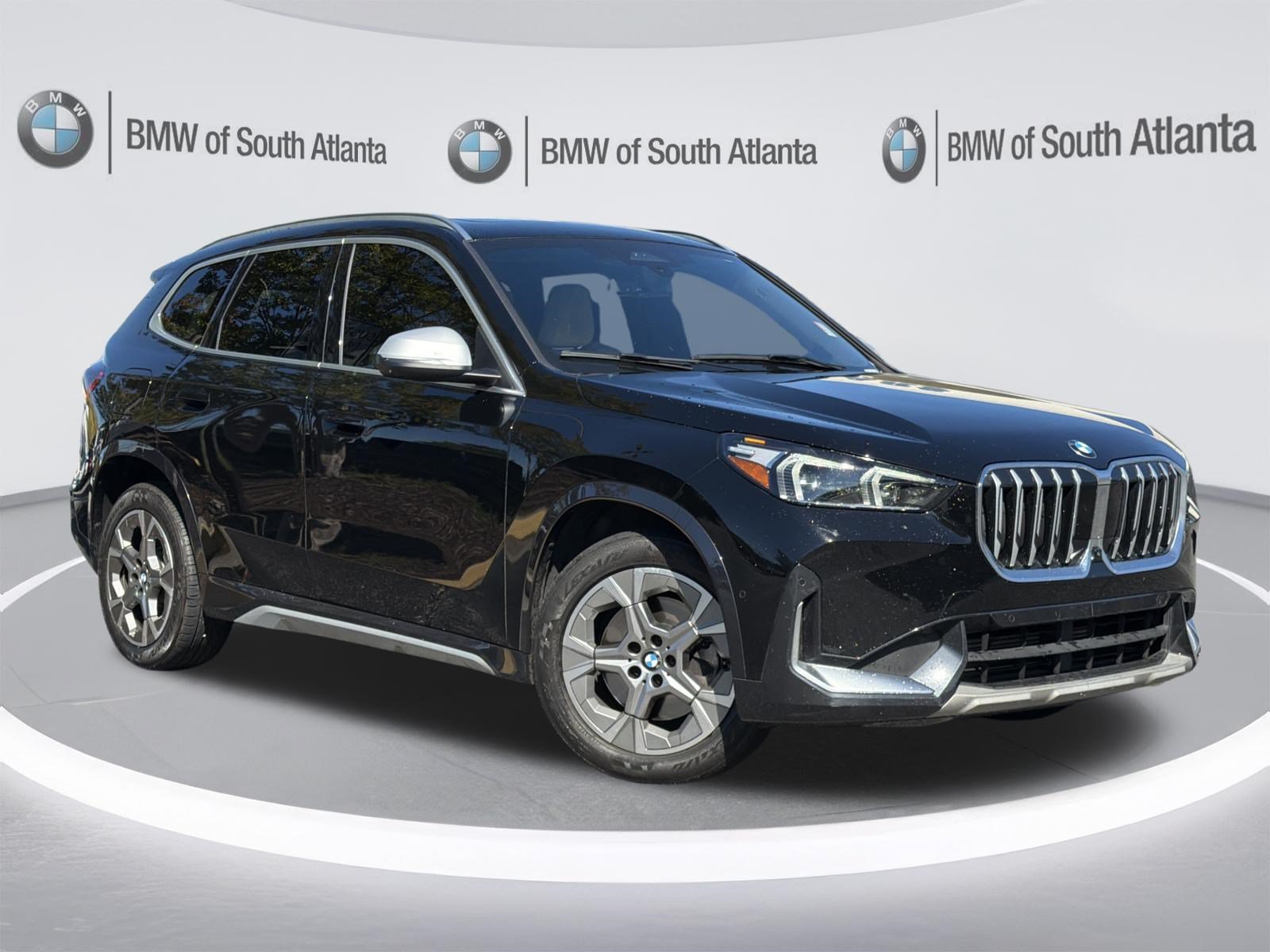 Used 2023 BMW X1 xDrive28i w/ Premium Package AWD/4WD image 2