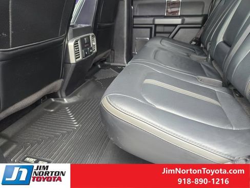 Used 2017 Ford F150 Platinum w/ Equipment Group 701A Luxury AWD/4WD image 32
