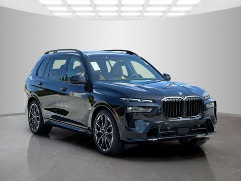 New 2026 BMW X7 xDrive40i w/ M Sport Package AWD/4WD image 8