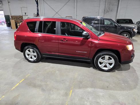Used 2013 Jeep Compass Sport image 14
