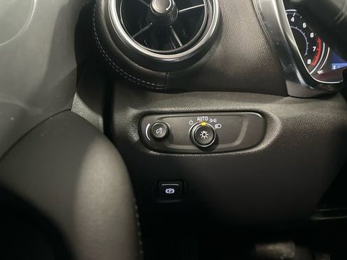 Used 2025 Chevrolet Blazer LT w/ Midnight/Sport Edition image 27