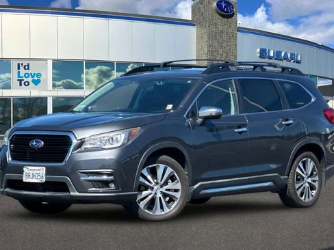 Used 2019 Subaru Ascent Touring w/ Popular Package #3 AWD/4WD image 1