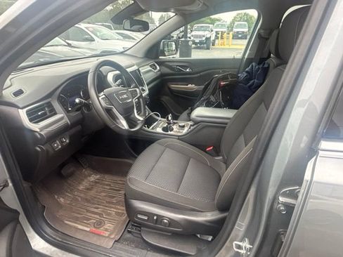 Used 2023 GMC Acadia SLE w/ Driver Convenience Package AWD/4WD image 10