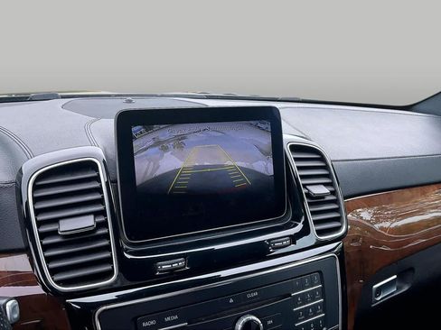 Used 2019 Mercedes-Benz GLS 450 4MATIC image 26