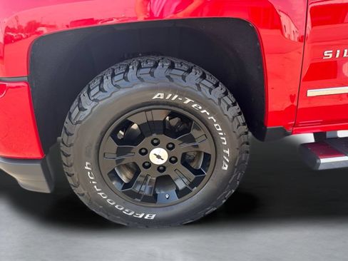 Used 2018 Chevrolet Silverado 1500 LTZ Z71 AWD/4WD image 33