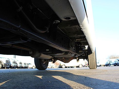 Used 2025 Chevrolet Express 2500 Extended w/ Communications Package image 38