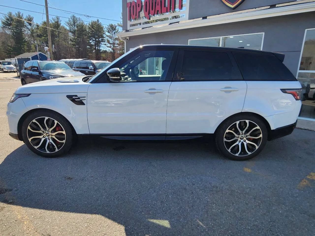 Used 2019 Land Rover Range Rover Sport HSE AWD/4WD image 8