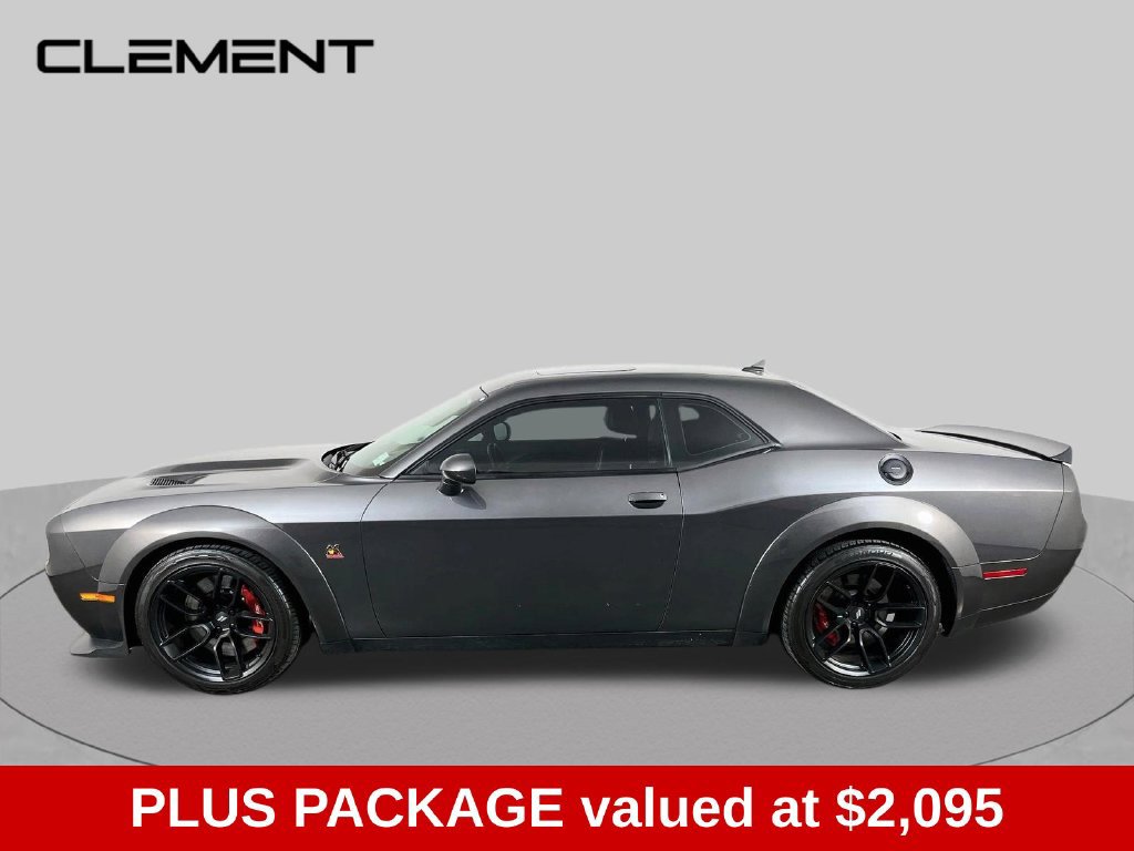 Used 2022 Dodge Challenger R/T Scat Pack RWD image 4