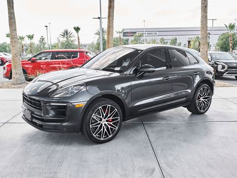 Used 2022 Porsche Macan S AWD/4WD image 5