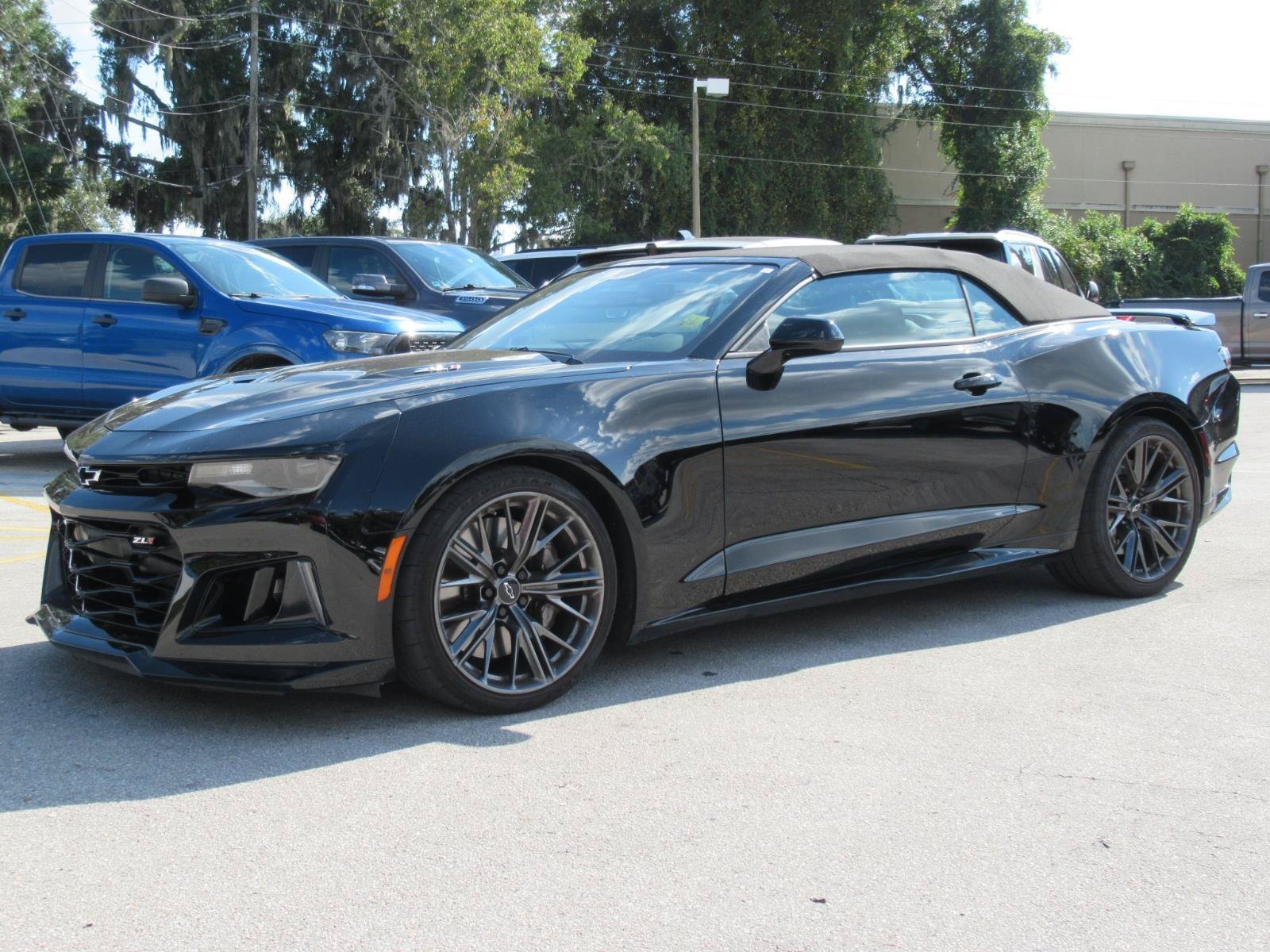 Used 2022 Chevrolet Camaro ZL1 w/ LPO, ZL1 Protection Package RWD image 3