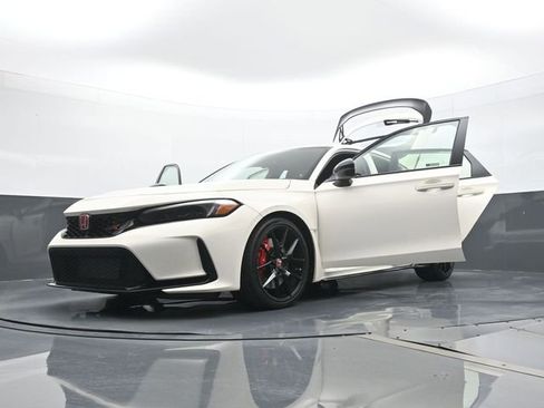 Used 2023 Honda Civic Type R image 30
