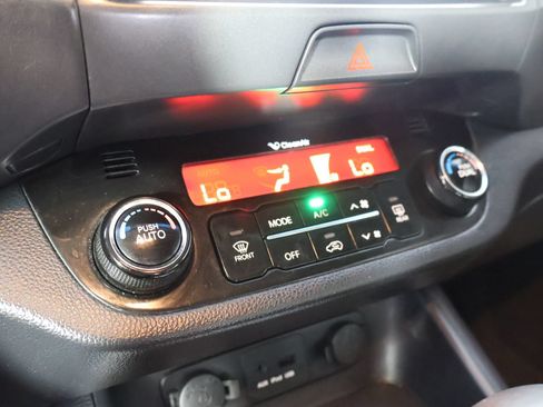 Used 2011 Kia Sportage SX w/ Premium Pkg w/Leather Seats AWD/4WD image 34