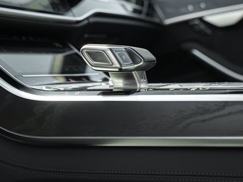 New 2027 Audi A8 L 3.0T AWD/4WD image 15
