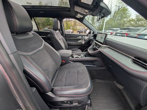 New 2026 Ford Explorer ST w/ Sun And Sound Package image 6