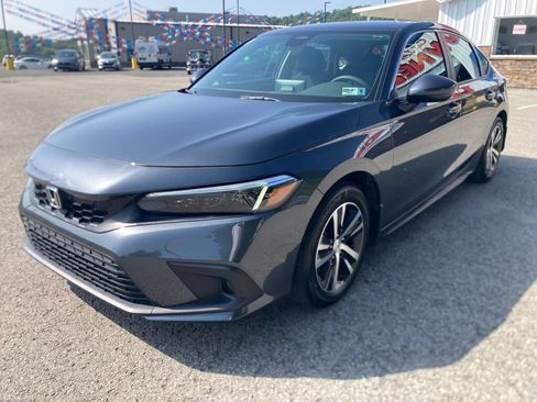 Used 2023 Honda Civic LX image 3