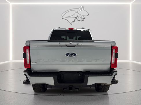 Used 2024 Ford F250 Lariat w/ Sport Appearance Package image 5