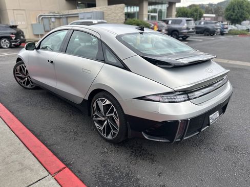 Used 2023 Hyundai Ioniq 6 Limited image 6