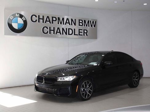 Used 2021 BMW 530e 530e w/ M Sport Package image 1