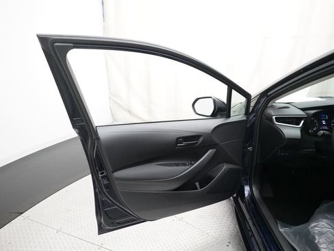 Used 2023 Toyota Corolla LE FWD image 27