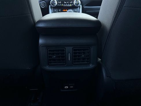 Used 2025 Toyota RAV4 XLE image 13